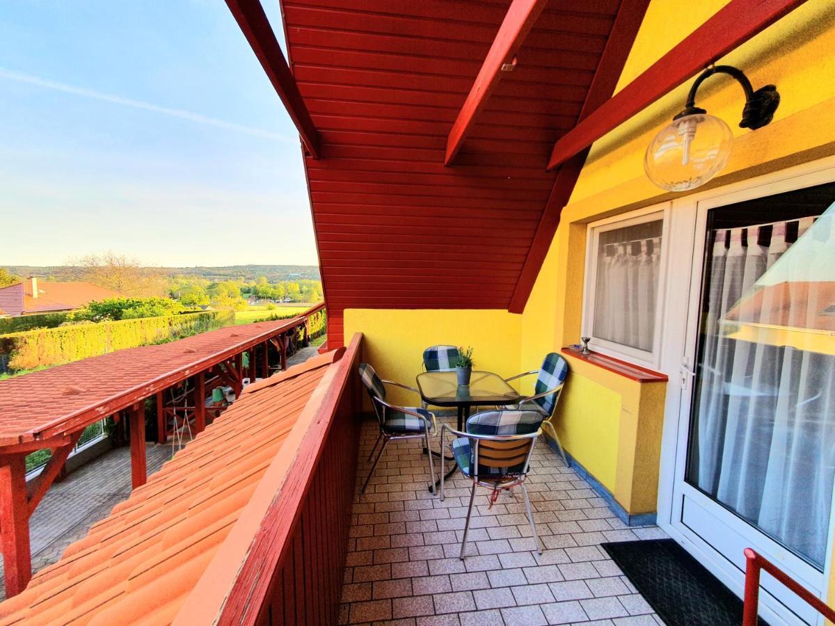 Apartment Nemes Apartmanhaz *